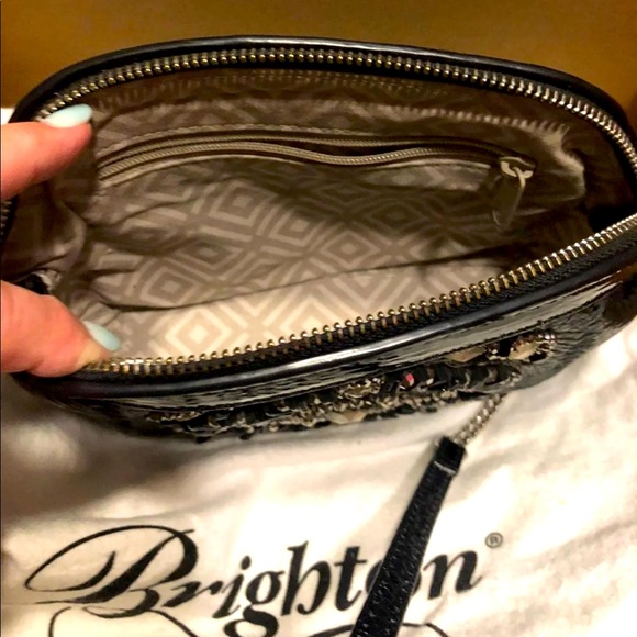 Brighton Purse - Picture 2 of 6